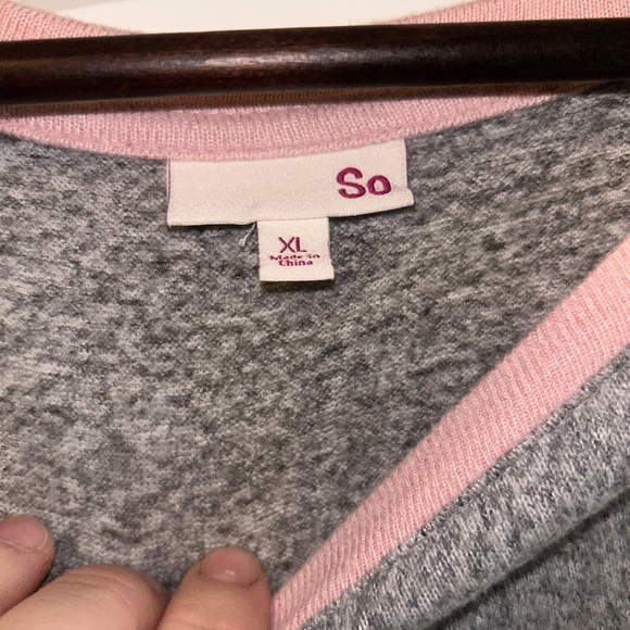 SO Extra Large Pink and Grey Long Sleeve - Picture 5 of 5